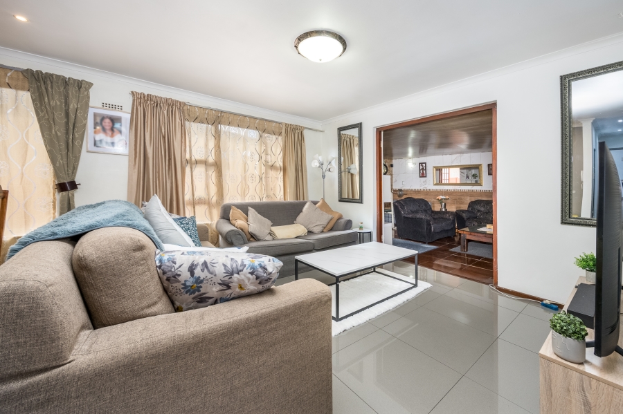 3 Bedroom Property for Sale in Danarant Western Cape